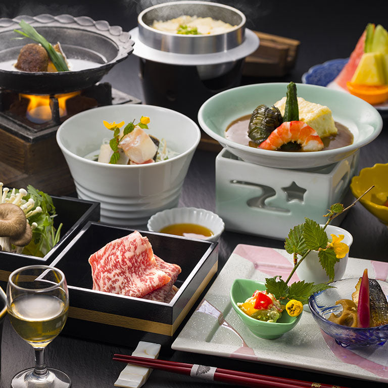 伊香保温泉 宿泊招待券 大人2名 2食付き ご宿泊招待券 スタンダード［10畳和室｜四季膳｜休前日 | 2名様1室